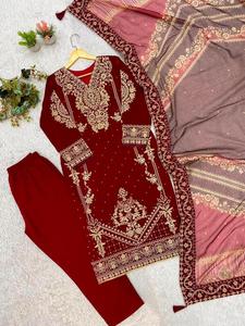 Conjunto de Vestido Étnico de Tres Piezas: Kurti Tradicional de Georgette con Bordado de Cordón, Pantalones Palazzo y Dupatta Coordinada - Product Image 2