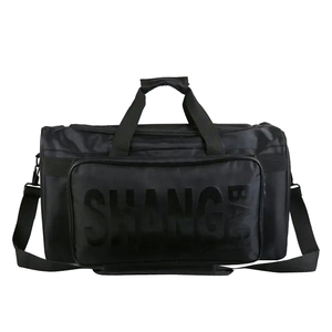 Sac de sport athlétique léger à la mode de grande capacité personnalisé en polyester imperméable avec fermeture à glissière robuste pour le voyage - Product Image 2