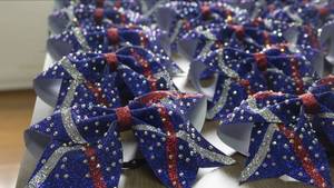Commercio all'ingrosso splendido OEM cheer archi dei <span class=keywords><strong>capelli</strong></span> striscia di strass design per cheerleading uniforme - Product Image 6