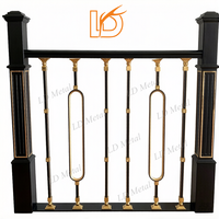 Balustrade d'escalier en alliage d'aluminium décorée, de luxe, contemporaine, noire et dorée, de haute qualité, pour intérieur, avec poteaux métalliques