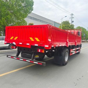 HOWO 4X2 Fence Cargo Transport Truck 5m Flat <b>Bed</b> Cargo Truck <b>6</b>-7 Tons Cargo Delivery Truck for Sale - Product Image 6