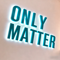 Letras de Canal Iluminadas LED RGB 3D Dinámicas Personalizadas para Logotipo de Gimnasio, Resistentes al Polvo y de Alta Resistencia