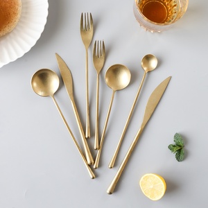 Ensemble <span class=keywords><strong>de</strong></span> couverts <span class=keywords><strong>de</strong></span> luxe en acier inoxydable 304 doré mat, couteau, fourchette à fruits, cuillère, vaisselle <span class=keywords><strong>de</strong></span> table, ustensiles <span class=keywords><strong>de</strong></span> cuisine - Product Image 1
