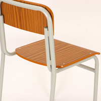 Ensemble de mobilier scolaire jaune, bureau et chaise d'élève avec boîte de rangement en métal pour salle de formation de l'école primaire