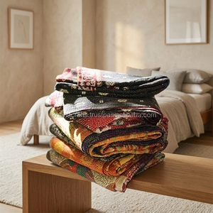 Vintage Cotton Sari <b>Patchwork</b> Handmade Reversible Kantha <b>Throw</b> Bed Sheet Best Quality Collection Wholesale Price - Product Image 2