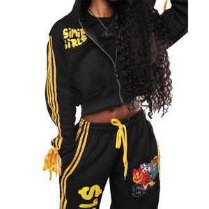 Fabricants de vêtements sur mesure, ensemble de survêtement pour femmes en deux pièces, sweat-shirt et pantalon de survêtement avec broderie et patchs déchirés - Product Image 6
