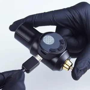 2022 profesyonel Mini dövme kablosuz güç kaynağı bobin ve döner dövme tabancası makinesi