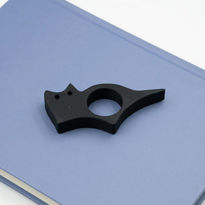 Porte-livre en forme de chat noir - Accessoire de lecture léger en plastique pour les amateurs de livres, porte-page à une main, cadeaux pour les lecteurs - Product Image 3