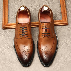 Chaussures pour hommes en cuir de luxe de haute qualité 2026, adaptées aux gentlemen italiens pour les occasions formelles, les affaires et les mariages - Product Image 2