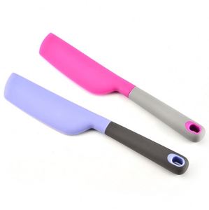 Promotional Baking <b>Tools</b> <b>Silicone</b> Eco-Friendly Butter Pastry Cream Cake Scraper Kitchen Utensil With Custom Logo - Product Image 5