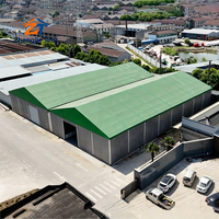 Tente de stockage industrielle robuste verte pour entrepôt, abri de grande capacité avec structure en aluminium, portable pour le stockage de matériaux en usine