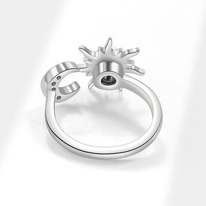 Anillo de Compromiso Delicado con Diseño de Sol y Luna de Circonio, Chapado en Rodio sobre Cobre, Antideslustre, Giratorio, Joyería para Aliviar la Ansiedad, Unisex para Hombres y Mujeres - Product Image 5
