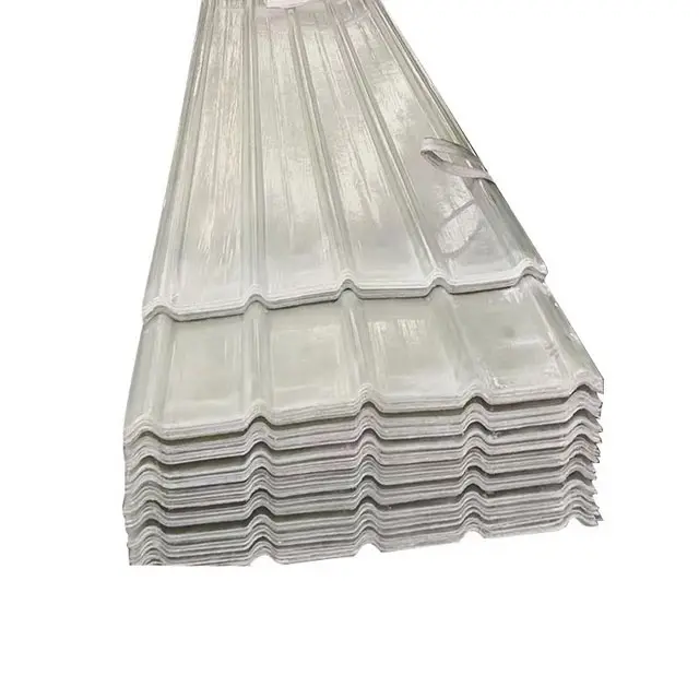 Tuiles Feuille de FRP Feuille de toiture de tuile de toit translucide en fibre de verre FRP Feuilles de toit en plastique transparent Panneau d'éclairage FRP