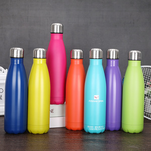 Bouteille d'eau de sport en acier inoxydable à double paroi de haute qualité 500 ml Isolée sous vide avec logo personnalisé pour la rentrée scolaire - Product Image 1