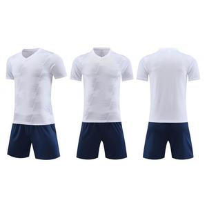 Completo Kit <span class=keywords><strong>Calcio</strong></span> Personalizzabile Stile Club - Maglia e Pantaloncini Traspiranti per Giocatori e Tifosi - Direttamente dalla Fabbrica - Product Image 2