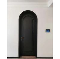 Portes intérieures/extérieures en bois massif et fibre de verre Kabo avec isolation phonique et étanchéité pour applications en cuisine, hôtel, villa