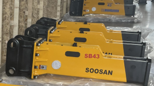 Precio de fábrica Martillo hidráulico Soosan Sb43 para excavadora de 6-9 toneladas - Product Image 2