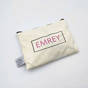 กระเป๋าเครื่องสำอางแบบกำหนดเอง ผ้าแคนวาส สำหรับเดินทาง กระเป๋าจัดระเบียบแบบมืออาชีพ ผ้าแคนวาส รับผลิตแบรนด์ส่วนตัว พร้อมสกรีนโลโก้ สำหรับกระเป๋าเครื่องสำอางเดินทาง - Product Image 1