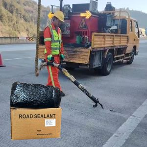 Sellador de Grietas de <span class=keywords><strong>Asfalto</strong></span> de Alta Calidad, Reforzado con Caucho, Negro, 30-70% de Tasa de Recuperación Elástica, Modelo Sanaisi SAS 12.5kg para Carreteras - Product Image 6