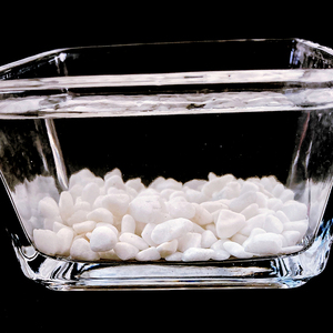 Guijarros Blancos Pulidos de Piedra Natural Ecológica para Patios de Villas Costeras, Jardines Marinos y Paisajes Marinos - Product Image 2