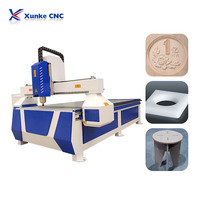 Machine de fraisage CNC pour le travail du bois Xunke au meilleur prix, 5KW, contrôlée par PLC, ATC, pour contreplaqué de 4x8 pieds