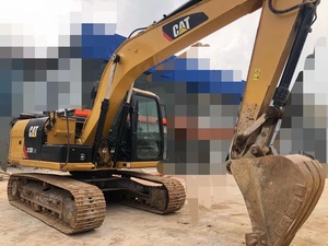 Excavatrice Caterpillar 330GC d'occasion, 90% neuve, d'origine japonaise, modèle 2020, pour travaux lourds, compatible 313D, capacité de godet de 0,52 m³, 13 tonnes, à vendre - Product Image 3