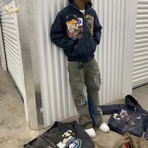 OEM Venta al por mayor Vintage Distress Parche bordado Lavado ácido Sun Faded 100% Algodón French Terry Chaqueta de gran tamaño Sudaderas con capucha - Product Image 6