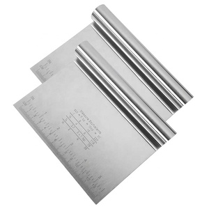 JHY Offre Spéciale Outils de Cuisson : Coupe-Pâte en Acier Inoxydable, Grattoir à Pâtisserie, Coupe-Pâte à Pizza avec Échelle de Mesure - Product Image 4