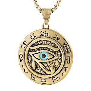 Yunnique – pendentif œil d'Horus égyptien ancien, collier pour hommes en acier inoxydable, bijoux à la mode avec breloque dorée - Product Image 1