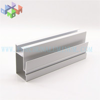 Profilés d'extrusion en aluminium gris argenté pour la fabrication de fenêtres et portes coulissantes colombiennes/costaréennes