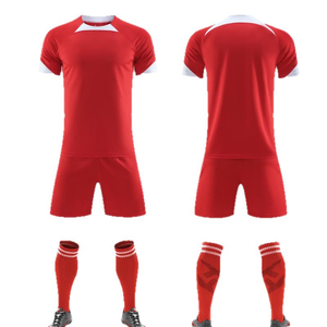 เสื้อฟุตบอลแบบกำหนดเอง ฤดูกาล 25/26 ผ้าโพลีเอสเตอร์ 100% เสื้อซ้อมแบบรีดร้อน ชุดทีมสโมสร เสื้อฟุตบอลย้อนยุค - Product Image 5