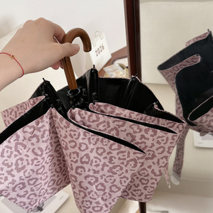 <span class=keywords><strong>Parapluie</strong></span> OEM personnalisé rose à imprimé animal, protection solaire UPF 50+, parasol <span class=keywords><strong>automatique</strong></span> pliable en 3 sections, cadeau de luxe pour femme, <span class=keywords><strong>parapluie</strong></span> de pluie - Product Image 5