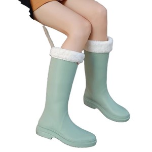 Dicke Sohle billig beliebt entworfen weibliche PVC lange Regens tiefel warme Socken Futter abnehmbare Gummistiefel Gummistiefel - Product Image 4
