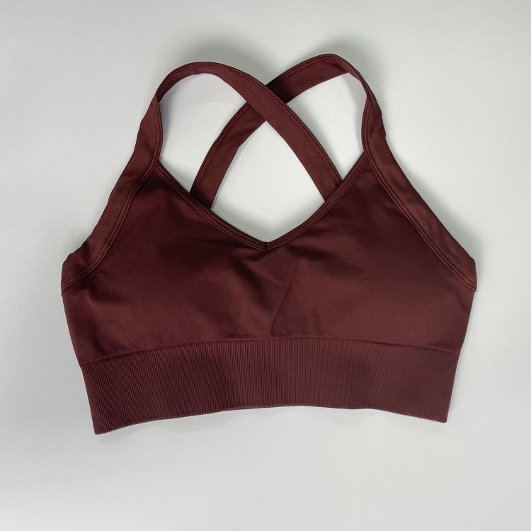 Reggiseno marrone con spalline incrociate sulla schiena
