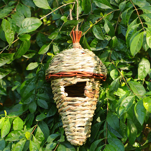 Nichoir en paille tressée fait main, rond, écologique, décoration de jardin pour oiseaux, taille moyenne - Product Image 1