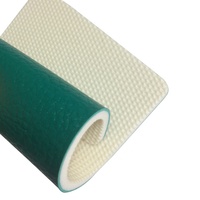 Revêtement de sol en vinyle PVC écologique amovible et antidérapant pour salle de sport et école, avec système d'interverrouillage au design moderne, idéal pour le badminton en intérieur
