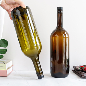 Bouteille en verre bordeaux personnalisée <span class=keywords><strong>de</strong></span> 1500 ml (1,5 <span class=keywords><strong>L</strong></span>) <span class=keywords><strong>de</strong></span> couleur vert foncé et marron avec bouchon en liège pour vin <span class=keywords><strong>de</strong></span> glace Médoc – Vente en gros - Product Image 1