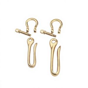 Gancho en forma de U de cobre puro, hebilla de tela con diseño financiero, llavero de latón con diseño de ganado, recubierto, para producción DIY hecha a mano y con personalidad - Product Image 1