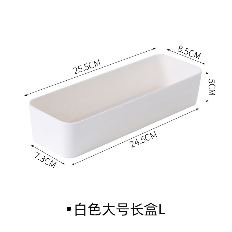Large white rectangular box L