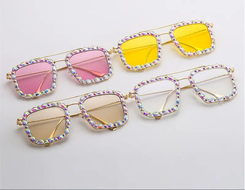 Kacamata Hitam Tren Wanita Kacamata Hitam 2022 Kacamata Hitam Berlian Imitasi Warna Berlian Baru Kacamata Bersinar Bling