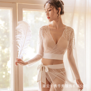 ชุดชั้นในเซ็กซี่ Qianxiu ชุดนอนผ้าตาข่ายปักลายสองชิ้น ชุดเซ็กซี่ซีทรูสำหรับผู้หญิง ส่งแบบดรอปชิปปิ้ง - Product Image 1