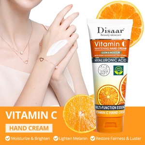 Crème <span class=keywords><strong>pour</strong></span> <span class=keywords><strong>les</strong></span> <span class=keywords><strong>mains</strong></span> à l'acide hyaluronique biologique, à la vitamine C et à la rose <span class=keywords><strong>pour</strong></span> <span class=keywords><strong>les</strong></span> peaux sèches/sensibles - Hydratant nourrissant, éclaircissant, <span class=keywords><strong>anti</strong></span>-<span class=keywords><strong>taches</strong></span> brunes - Product Image 3