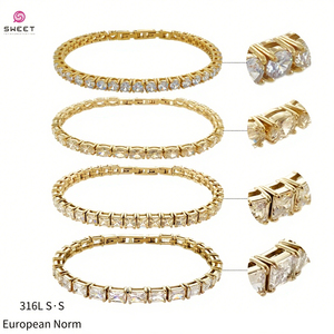 Bracciale Tennis <span class=keywords><strong>da</strong></span> <span class=keywords><strong>Uomo</strong></span> <span class=keywords><strong>in</strong></span> Acciaio Inossidabile 316L con Placcatura <span class=keywords><strong>in</strong></span> <span class=keywords><strong>Oro</strong></span> 18K e Zirconi, Catena a Griffe <span class=keywords><strong>in</strong></span> Misure 3mm 4mm 5mm - Product Image 2