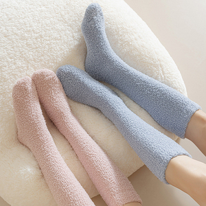 Kaus kaki tinggi di atas lutut poliester hangat musim dingin wanita kaus kaki panjang lantai tidur rumah mewah sekali pakai kaus kaki paha lembut menyenangkan - Product Image 5
