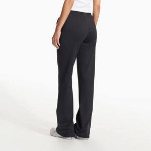 Pantalones de chándal acampanados transpirables personalizados al por mayor para mujer, estilo streetwear, de pierna ancha y holgados para verano - Product Image 4