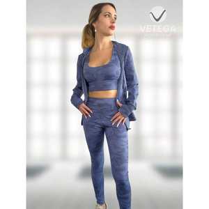 Ensemble de sport camouflage 3 pièces Leggings avec haut et veste - Product Image 2