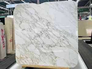 Marmo <span class=keywords><strong>Marmol</strong></span> <span class=keywords><strong>Calacatta</strong></span> Oro, Nuevo Diseño de Baldosas para Piso de Sala de Estar de Villa, Mármol Blanco con Escaleras Doradas, Producto de Losa - Product Image 2