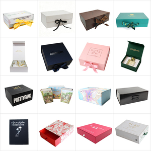 Cajas de Regalo Negras de Lujo Recicladas Personalizadas al por Mayor con Cierre Magnético, Cajas Plegables para Regalo para Hombre con Bolsa - Product Image 6