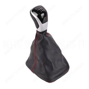 Funda de cuero para pomo de palanca de cambios de Volkswagen Golf 4 con costuras rojas, diseño ergonómico para coches con transmisión manual - Product Image 1