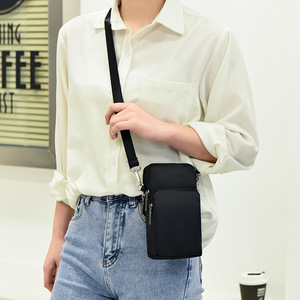 Bolso de teléfono móvil de pantalla grande para mujer, bolso de hombro Oxford tipo bandolera de tela, brazo de baile de muñeca, monedero de PU a la moda - Product Image 1